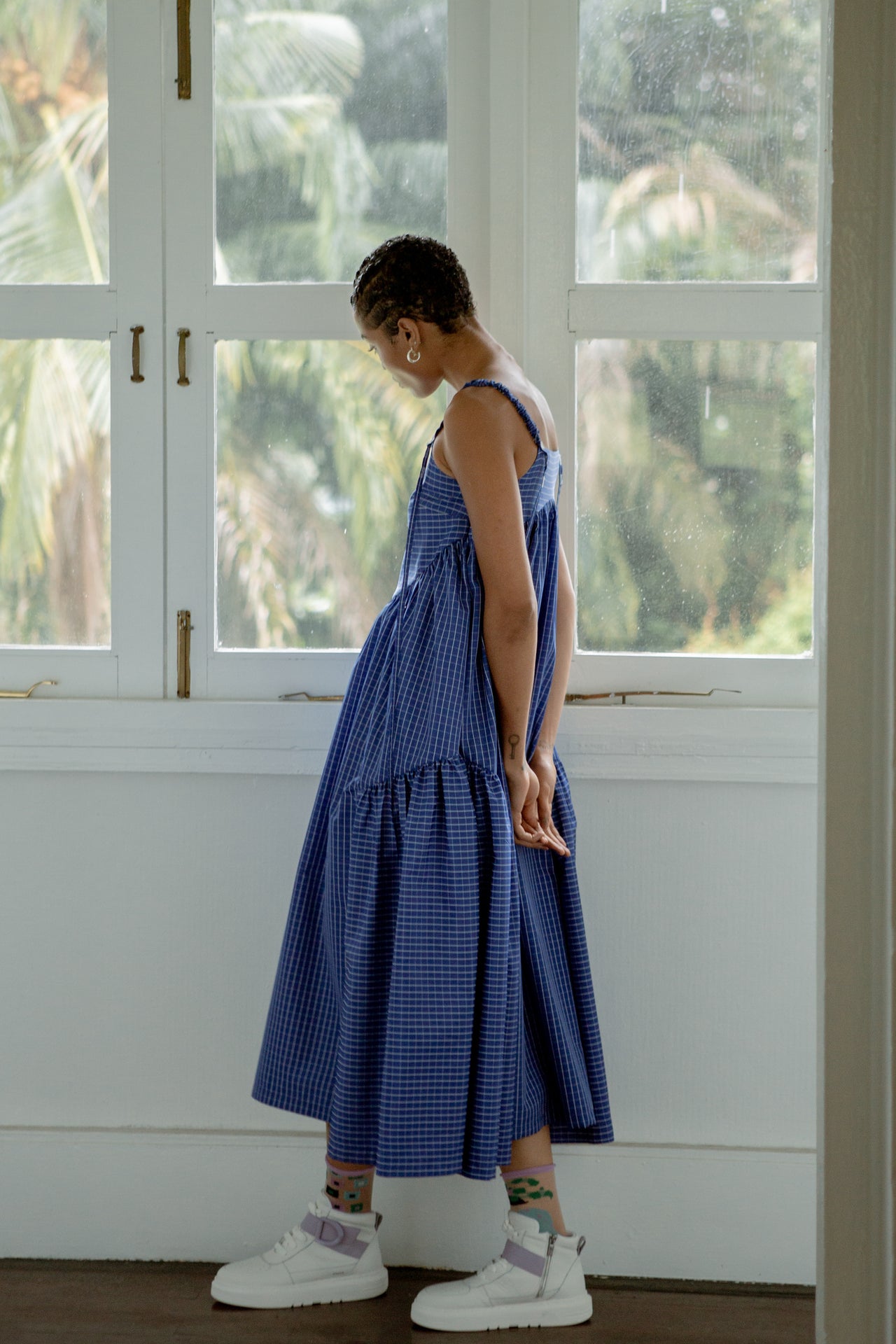 Drawstring Shoulders Billowing Dress (Blue Checks)